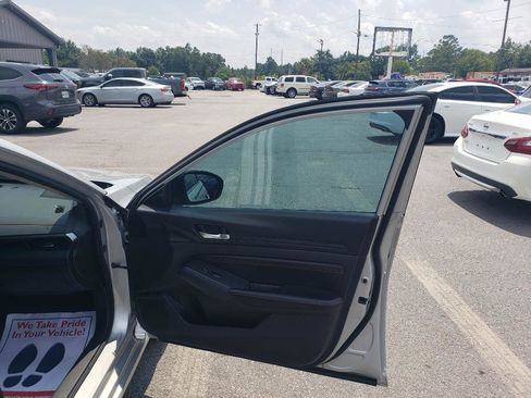 Used 2021 Nissan Altima 2.5 SR image 10