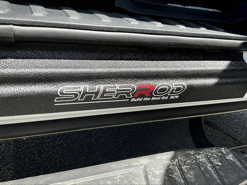 Used 2022 Ford F150 Lariat w/ Equipment Group 502A High AWD/4WD image 16