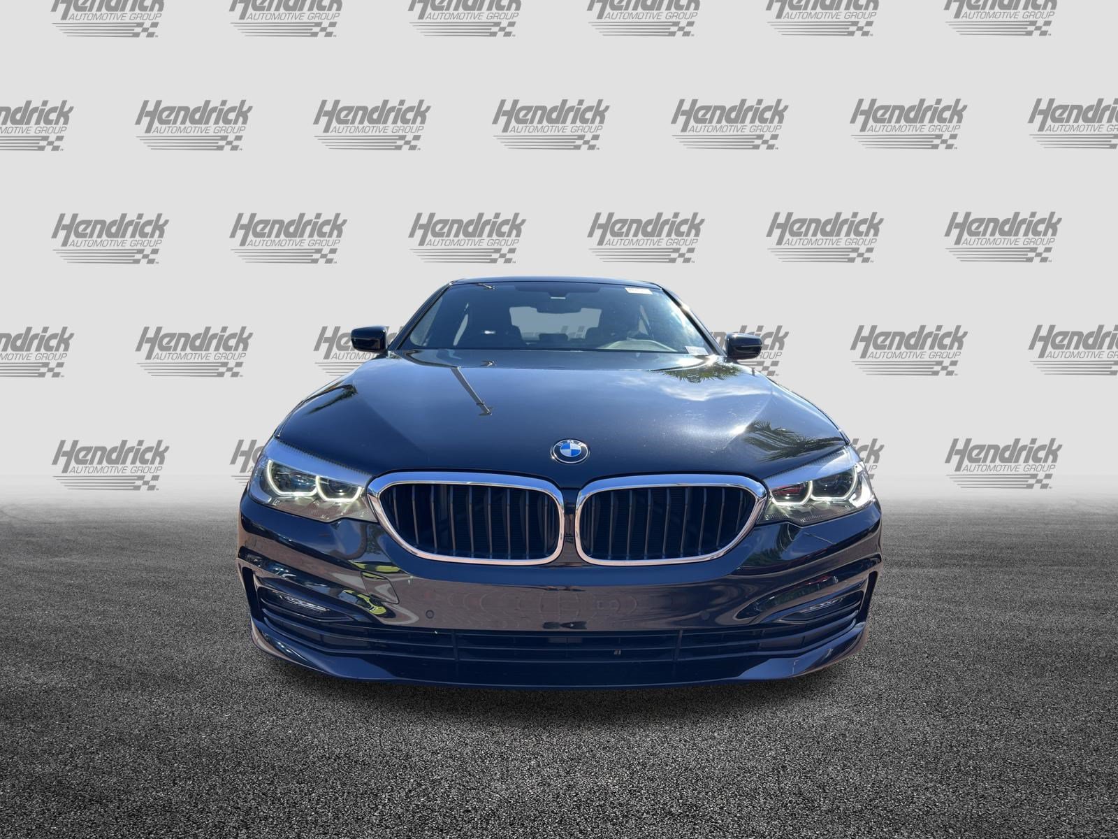 Used 2018 BMW 530i xDrive w/ Premium Package AWD/4WD image 3