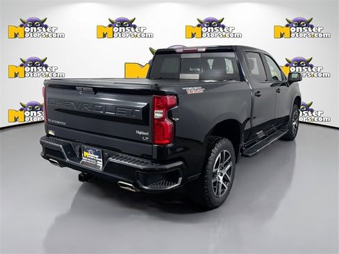 Used 2019 Chevrolet Silverado 1500 LT Trail Boss image 5