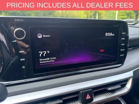 Used 2022 Kia K5 GT-Line w/ GT-Line Awd Premium Package image 4