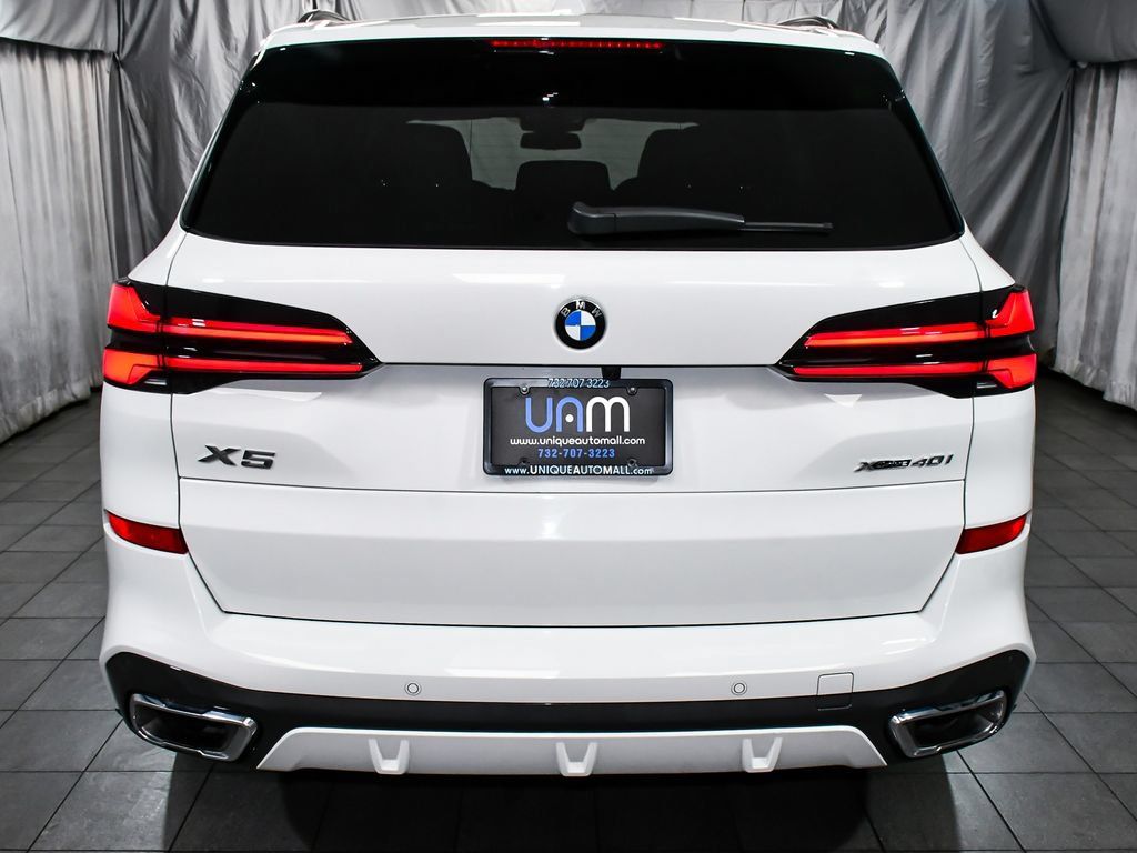 Used 2026 BMW X5 xDrive40i AWD/4WD image 5