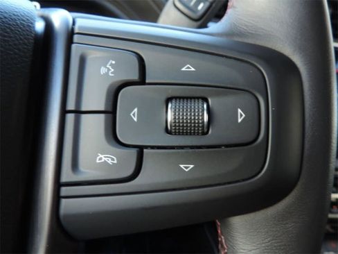 Certified 2025 GMC Sierra 2500 AT4X image 34