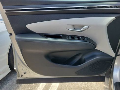 Certified 2023 Hyundai Tucson Limited AWD/4WD image 14