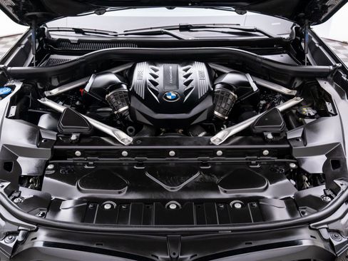 Certified 2023 BMW X5 M50i w/ Executive Package image 32