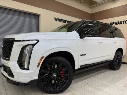 Used 2025 Cadillac Escalade V w/ LPO, ONYX Package