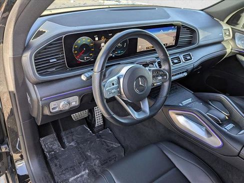 Used 2022 Mercedes-Benz GLS 450 4MATIC image 10