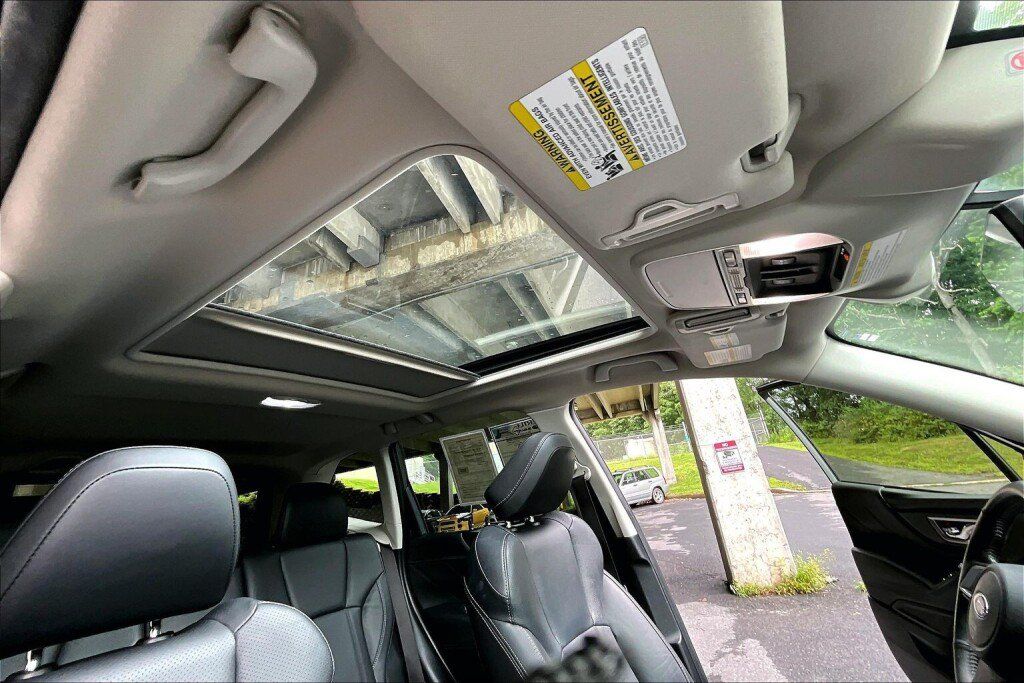 Used 2020 Subaru Forester Limited w/ Popular Package #3 AWD/4WD image 12
