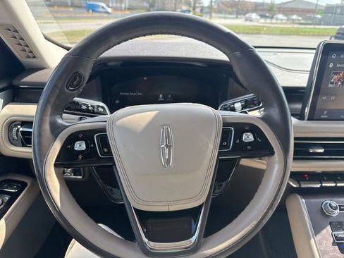 Used 2022 Lincoln Aviator Reserve w/ Equipment Group 201A image 16