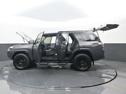 Used 2024 Toyota 4Runner TRD Off-Road Premium w/ Moonroof Package image 35
