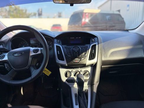 Used 2014 Ford Focus SE image 20