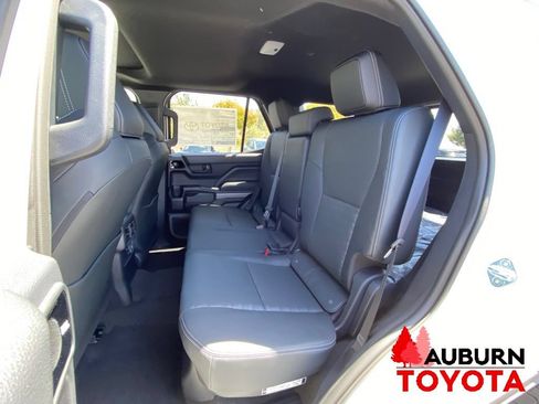 New 2026 Toyota 4Runner TRD Off-Road Premium AWD/4WD image 24