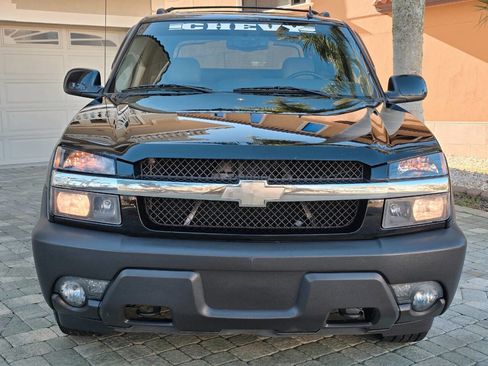 Used 2006 Chevrolet Avalanche Z66 w/ Sun And Sound Package image 27