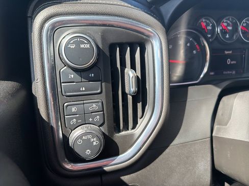 Used 2023 Chevrolet Silverado 2500 LT w/ Convenience Package image 21