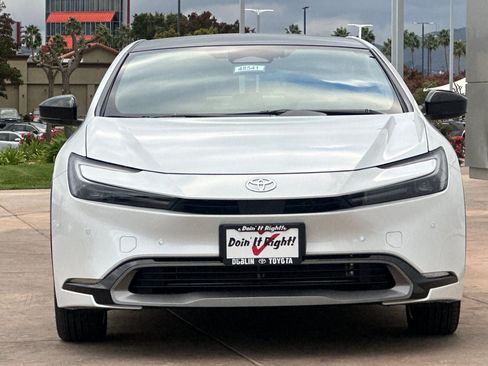 New 2026 Toyota Prius Limited image 10