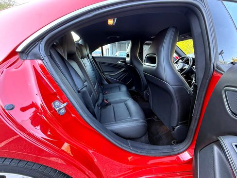 Used 2019 Mercedes-Benz CLA 250 CLA250 image 13