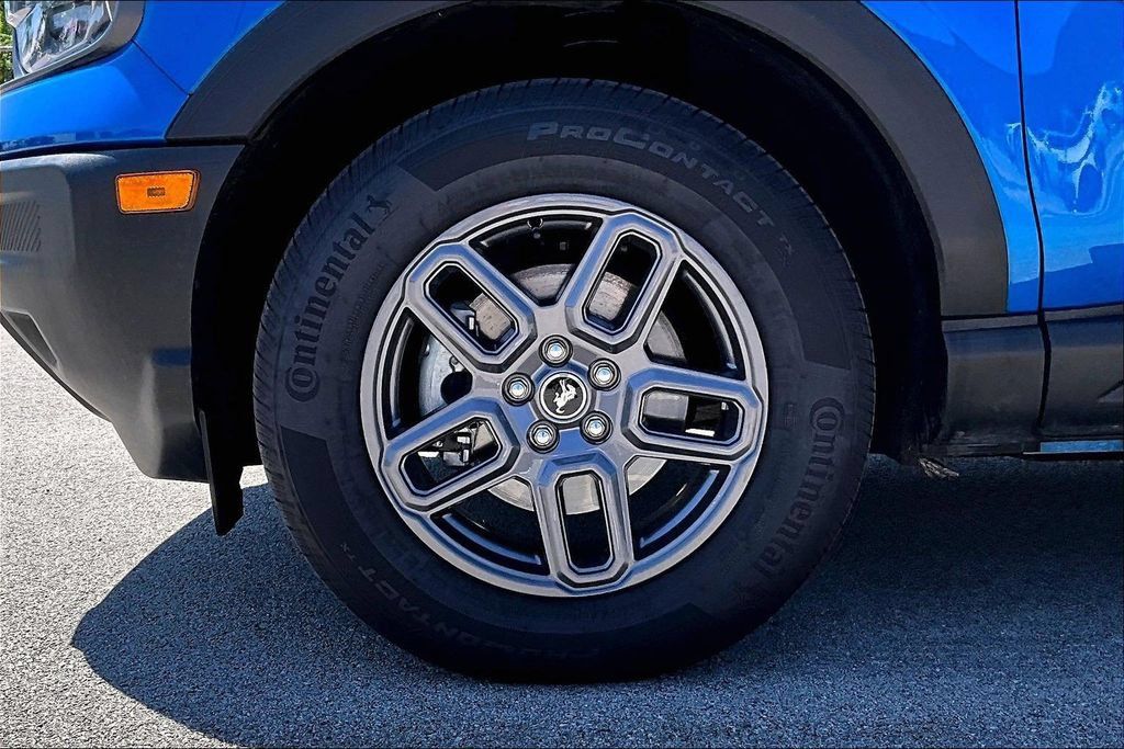 Certified 2025 Ford Bronco Sport Big Bend w/ Convenience Package AWD/4WD image 9