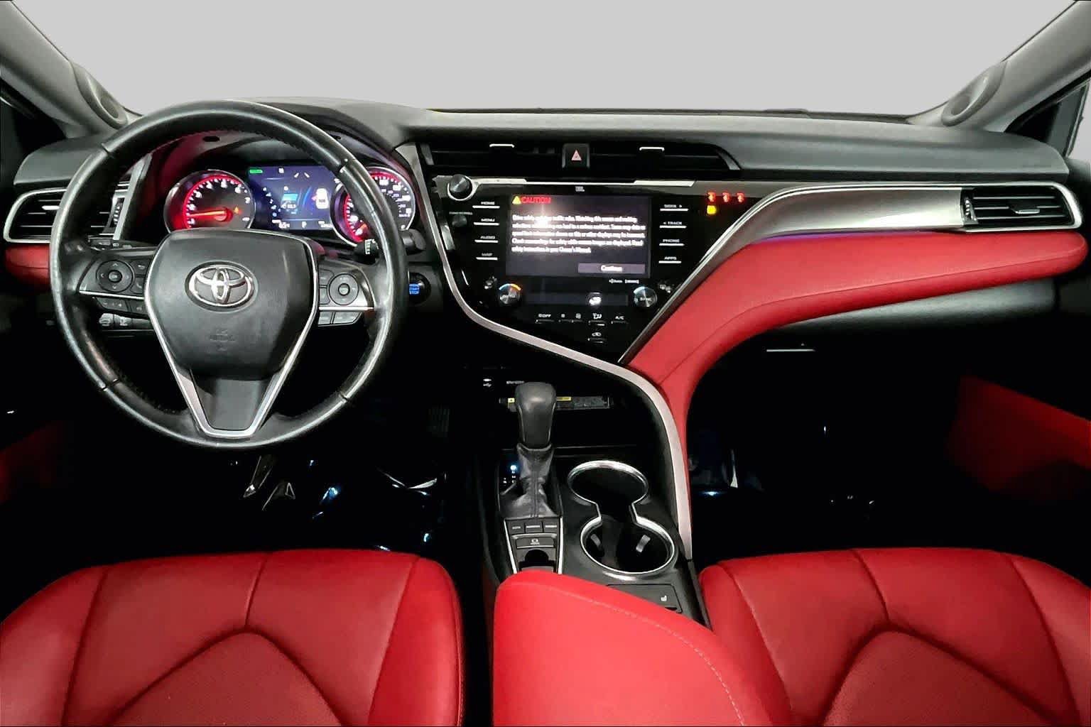Used 2019 Toyota Camry XSE w/ Navigation Package FWD image 16