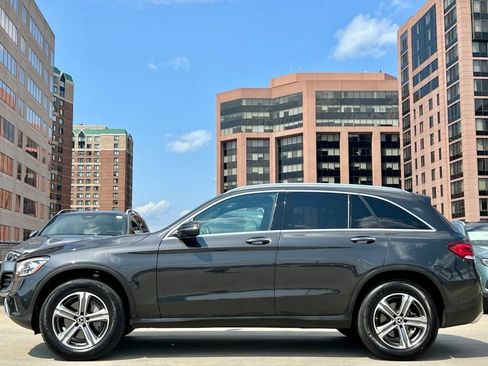 Certified 2022 Mercedes-Benz GLC 300 4MATIC image 9