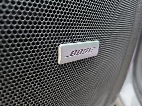 Used 2023 Chevrolet Traverse Premier w/ Redline Edition image 9