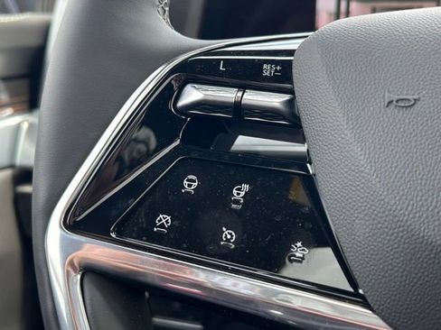 New 2026 Cadillac Escalade Luxury w/ Touring Package AWD/4WD image 27