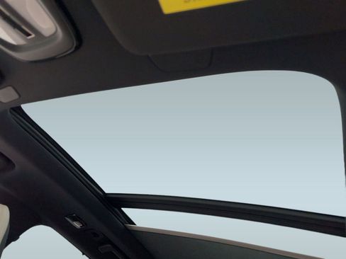 New 2026 Volvo XC90 B6 Ultra image 15