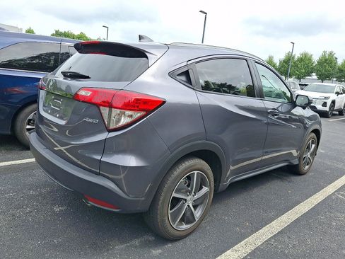 Used 2021 Honda HR-V EX-L image 4