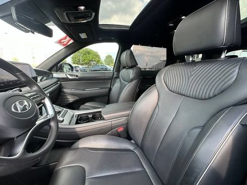 Used 2023 Hyundai Palisade Calligraphy FWD image 25