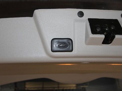 Used 2015 Buick Enclave Leather image 34