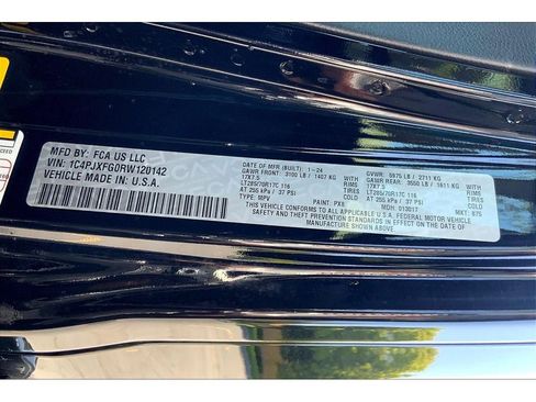 Used 2024 Jeep Wrangler Unlimited Rubicon w/ Technology Group image 31