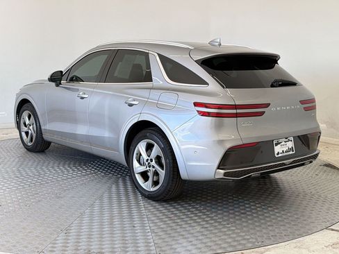 Used 2026 Genesis GV70 2.5T Advanced AWD/4WD image 3