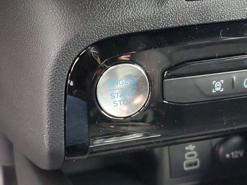 New 2026 Ford Escape ST-Line w/ Tech Pack #1 AWD/4WD image 17