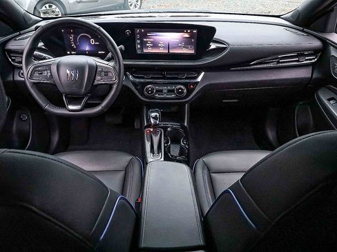 Used 2024 Buick Envista Sport Touring w/ Convenience I Package image 20