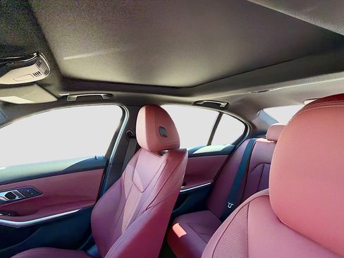 New 2026 BMW 330i Sedan w/ M Sport Package image 27