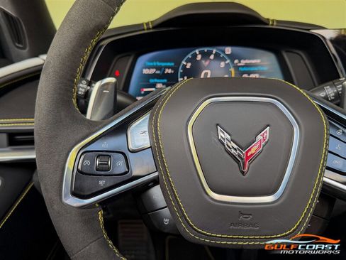 Used 2022 Chevrolet Corvette Stingray Premium Conv RWD image 28