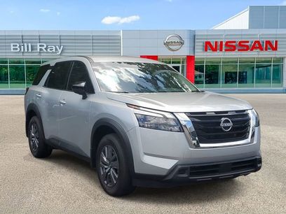 Certified 2025 Nissan Pathfinder S