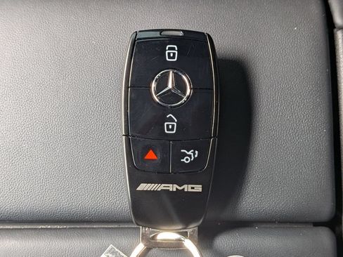 Used 2026 Mercedes-Benz GLS 63 AMG 4MATIC image 32