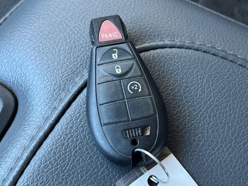 Used 2017 RAM 1500 Big Horn image 24