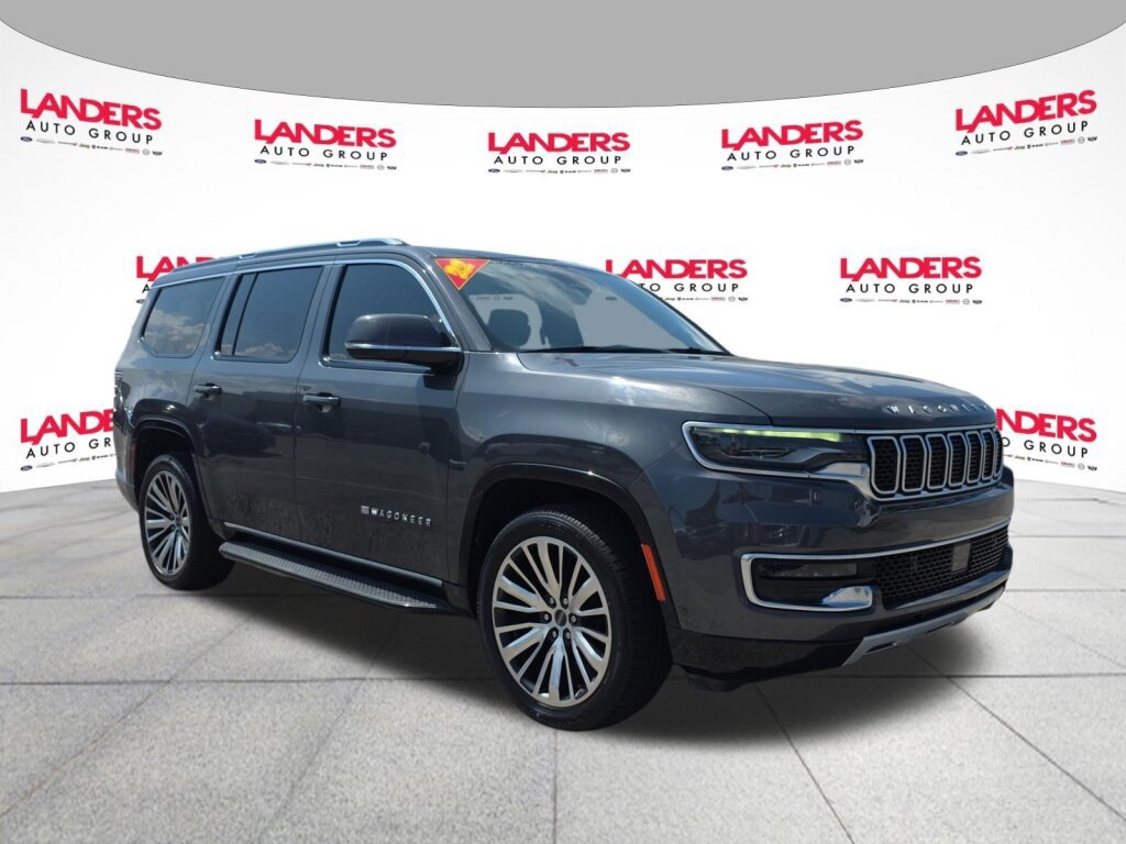 Used 2022 Jeep Wagoneer Series II RWD image 1