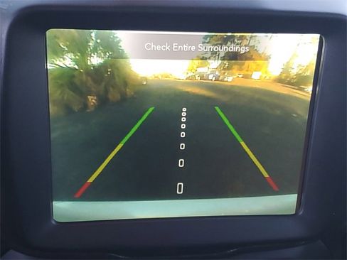 Used 2020 Jeep Renegade Altitude w/ UConnect 8.4 Nav Group image 23