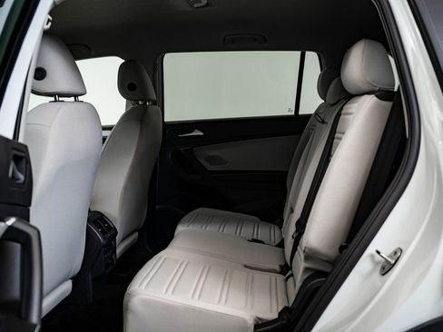 Used 2024 Volkswagen Tiguan S image 39