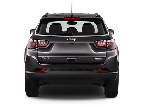 Used 2025 Jeep Compass Latitude image 6