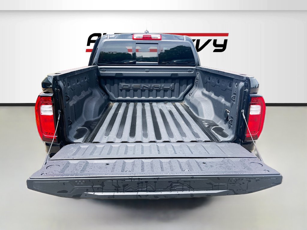 Used 2024 GMC Canyon Denali AWD/4WD image 27