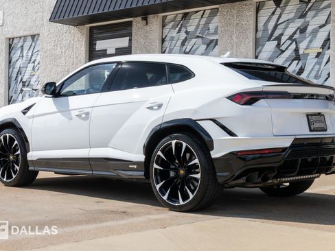 Used 2024 Lamborghini Urus S image 10