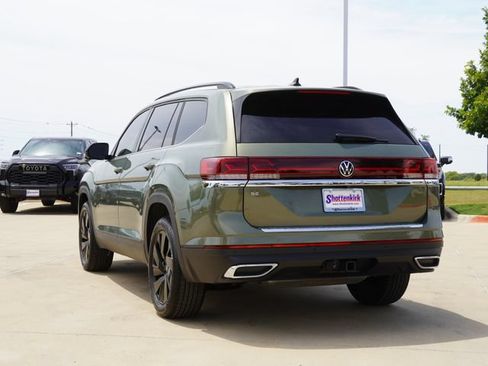 Used 2026 Volkswagen Atlas SE FWD image 6