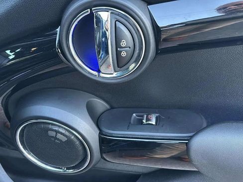 Used 2016 MINI Cooper S image 23