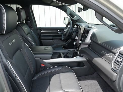 Used 2026 RAM 1500 Laramie AWD/4WD image 29