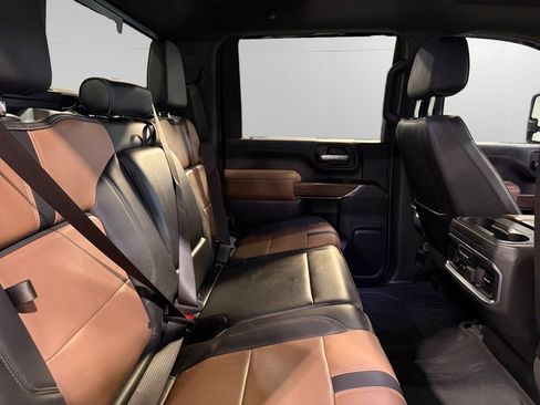 Used 2023 Chevrolet Silverado 2500 High Country w/ Z71 Off-Road Package image 15