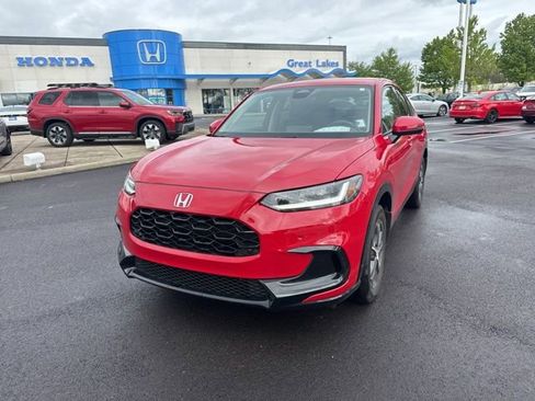 Used 2024 Honda HR-V EX-L image 2