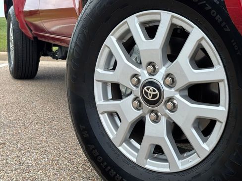 Used 2026 Toyota Tacoma SR AWD/4WD image 2